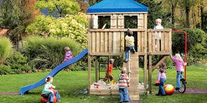Kinderspielgeräte, Ziller Böden Türen Garten