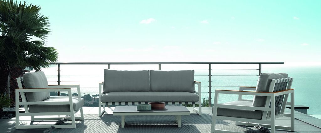 Gartenmöbel von Ziller. Große Ausstellung in Nürnberg.