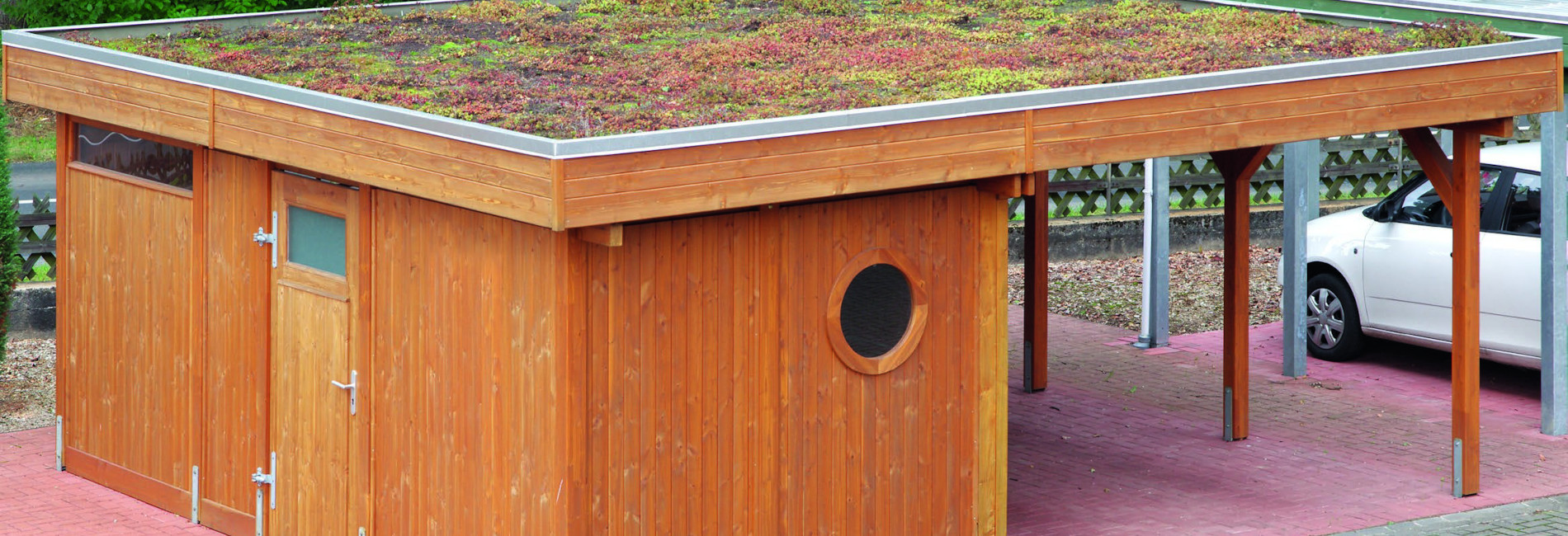 Carport mit Dachbegrünung. Ziller Nürnberg, Metropolregion