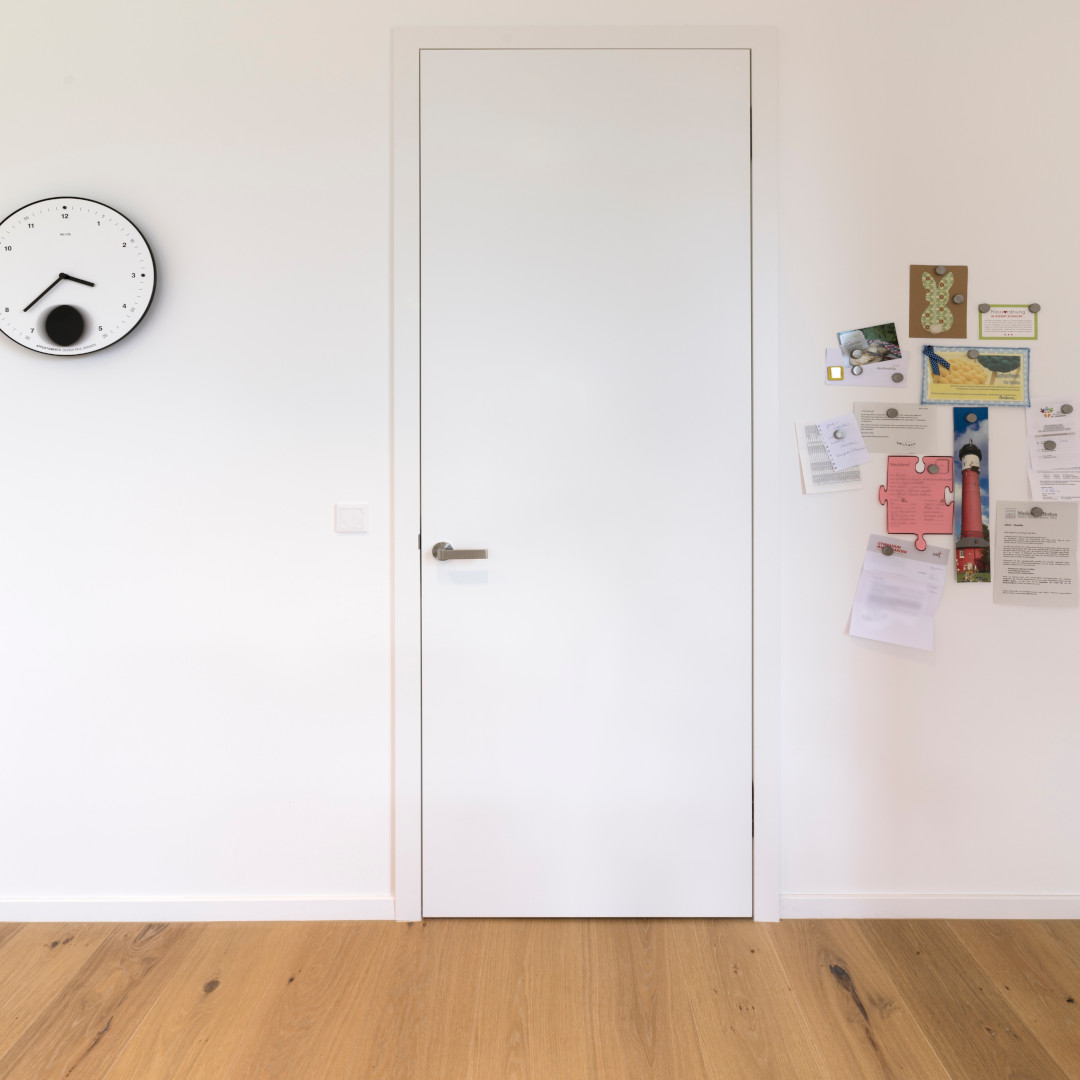 Stumpfeinschlagende Türen