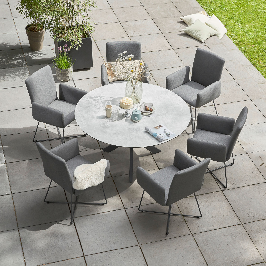 Arona Cross, dunkelgrau