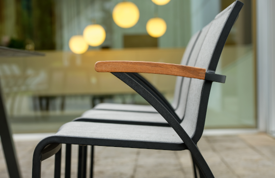 Laris Aluminium - Seitenansicht